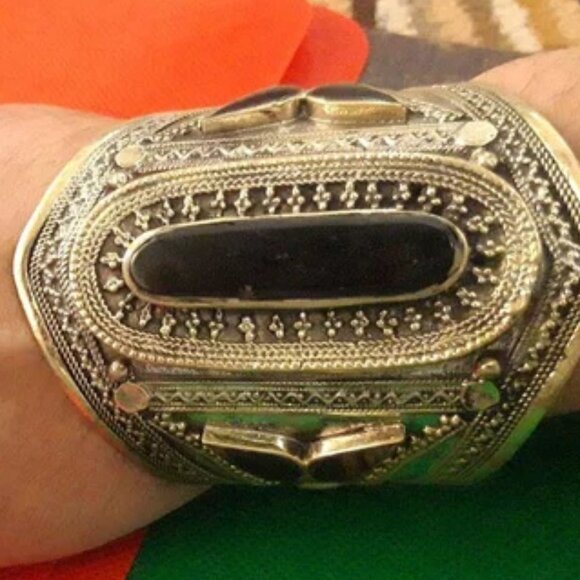 Single Afghan Tribal Stone Cuff, Ethnic Afghan Cuff Bracelet, Handmade Afghan - Picture 6 of 6